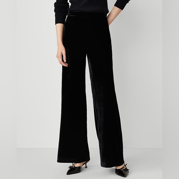 Vintage Ann Taylor black velvet wide leg pants - Picture 1 of 8